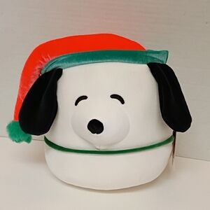 Squishmallows Peanuts Christmas Snoopy plush toy. 
